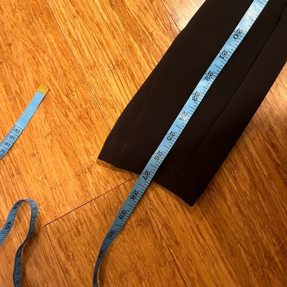 Like New! J Crew Anyday Black High rise pant in stretch fitted Pointe. Medium - Picture 12 of 13